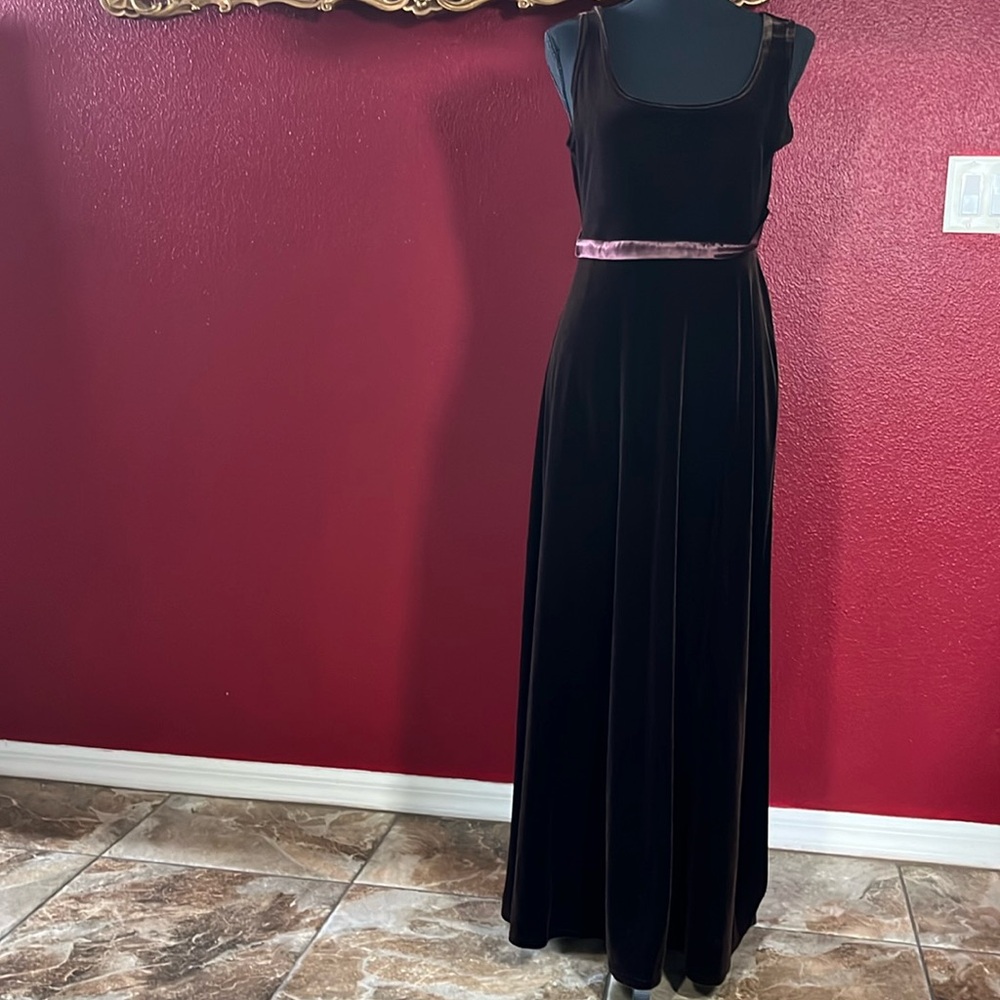 CDC Brown stretchy velvet full length dress size 10